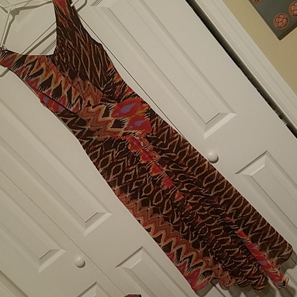 Jones Wear Multicolored Sleeveless Dress (B3)